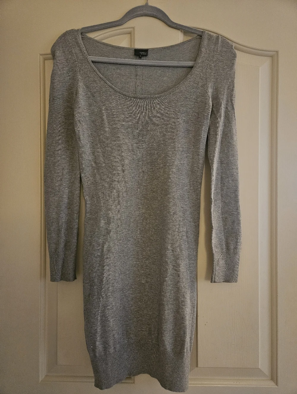 Sparkle & Fade Gray Long Sleeve Knit Dress